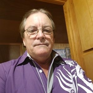 Meet your Posher, Phillip